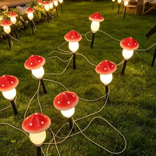 Outdoor Lighting Yard Decoration - ไฟประดับรูปเห็ดพลังงานแสงอาทิตย์ กันน้ำ สำหรับตกแต่งสวน สนามหญ้า ลานบ้าน คริสต์มาส